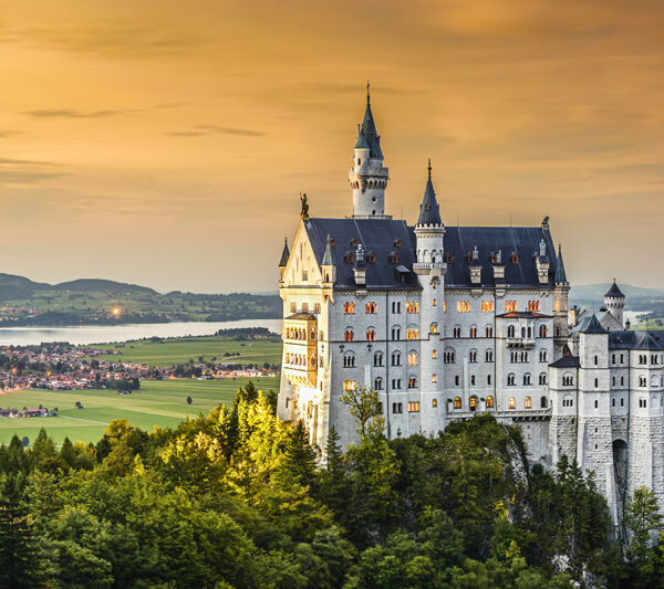 Замок Нойшванштайн