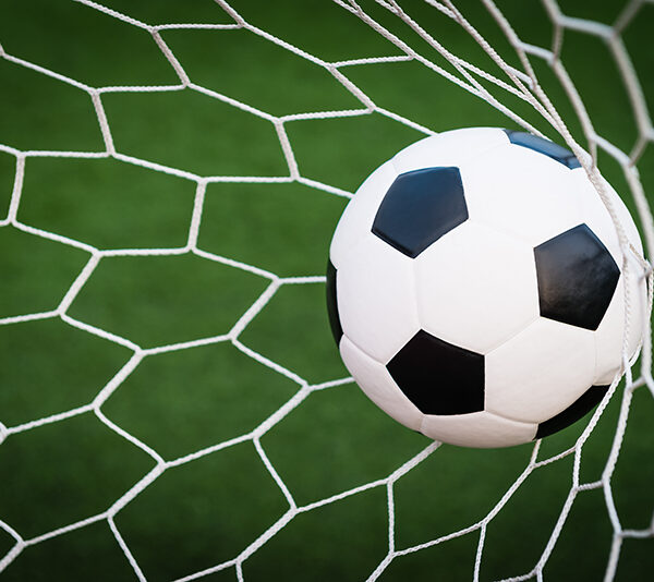 Футбольный мяч