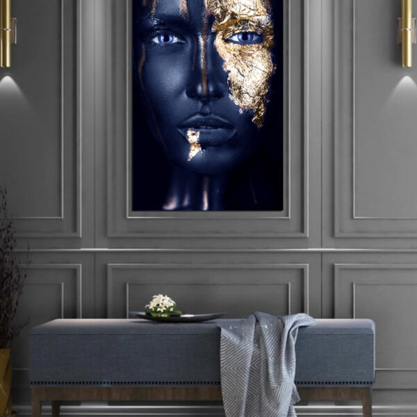 Модульная картина девушка с золотом